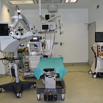 ΟΦΘΑΛΜΟΛΟΓΙΚΑ ΧΕΙΡΟΥΡΓΕΙΑ (01)